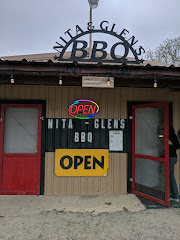 Barbecue near Hamilton Inn